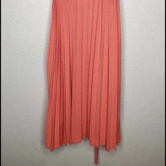 T Tahari Dress - Picture 4 of 8